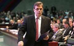 kostunica-240.jpg