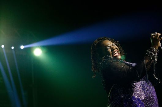Thornetta Davis Thirdpage - singer 4