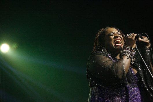 Thornetta Davis Thirdpage - singer 6