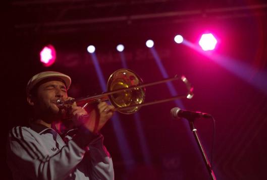 Youssef Essawabi - tuba & tromblon with Michael Cuvillon