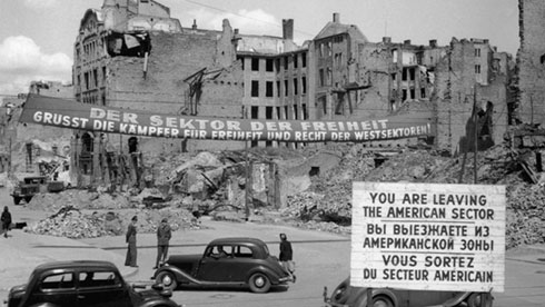 Берлин, одмах после поделе 1945. (www.history.co.uk)