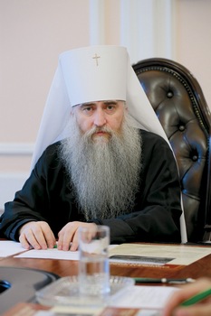 mitr-longin-saratovski