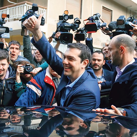 Опозициони лидер Алексис Ципрас прославља победу (Фото: Ројтерс)