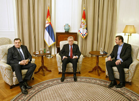 Додик, Николић и Вучић