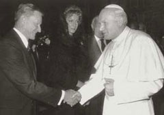 Збигњев Бжежински и папа Војтила, у Ватикану 1983. године