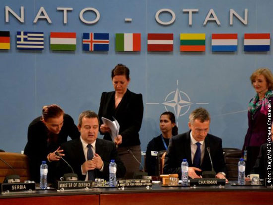 Ивица Дачић у седишту НАТО у Бриселу, 18. март 2015.