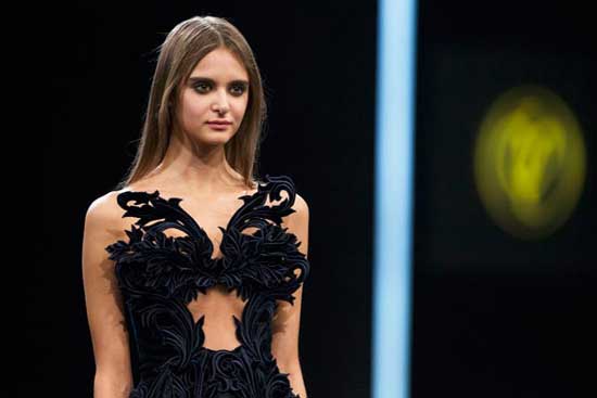Москва, 25.03.2015 - Недеља моде у Москви (Moscow Fashion Week): колекција - Valentin Yudashkin 
