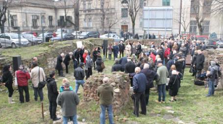 Београд, 06.04.2015 - централна манифестација обележавања Дана сећања на страдање Народне библиотеке Србије у Другом светском рату на локалитету некадашње Народне библиотеке Србије на Косанчићевом венцу