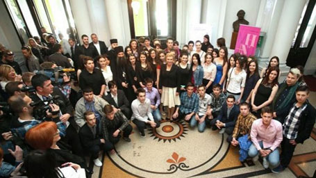 Загреб, 22.04.2015 - председница Хрватске Колинда Грабар Китаровић на свечаној академији поводом обележавања 10 година оснивања „Српске православне опште гимназије Кантакузина Катарина Бранковић“ и два века српске просвете у Хрватској, у Хрватском народном казалишту (ХНК) 21. априла, у организацији Епархије загребачко-љубљанске