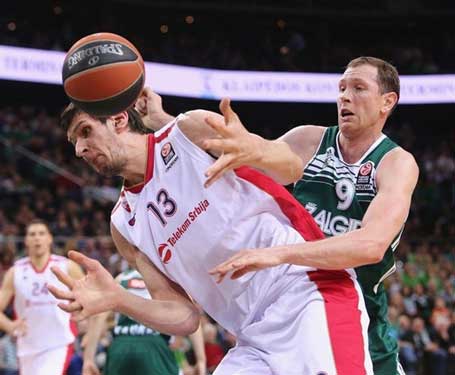 Каунас, 03.04.2015 - утакмица 13. кола Топ 16 Евролиге Жалгрис - Црвена звезда, 76:70: Бобан Марјановић