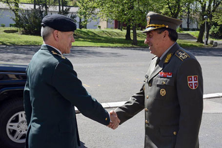 Касарна „Бањица 2“/Београд, 16.04.2015 - сусрет начелника Генералштаба Војске Србије генерала Љубише Диковића и председавајућег Војног комитета Севрноатлантске алијансе данским генералом Кнуда Бартелса, у оквиру његове дводневне званичне посете нашој земљи