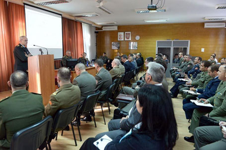 Београд, 17.04.2015 - предавање „НАТО тренутни и будући изазови“ полазницима Високих студија безбедности и одбране и Генералштабног усавршавања Школе националне одбране председавајућег Војног комитета Севрноатлантске алијансе данског генерала Кнуда Бартелса