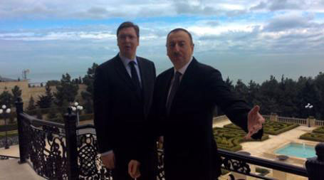 Београд 14.04.2015 - премијер Србије Александар Вучић састао се данас у Бакуу са председником Азербејџана Илхамом Алијевим на почетку дводневне званичне посете