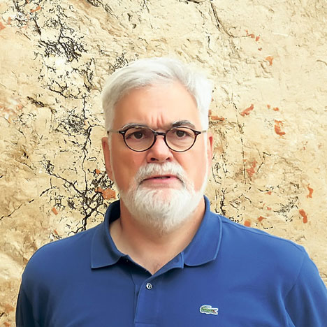 Борис Беговић