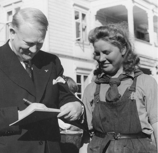 Видкун Квислинг, колаборациониста са нацистима, по коме је настао појам „квислинг“