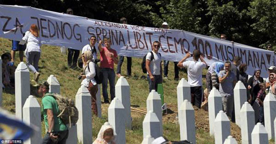 srebrenicanapadaci02
