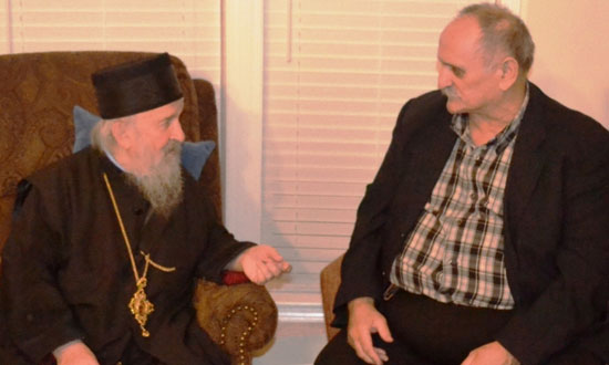 Владика Артемије у разговору са репортером „Вести“