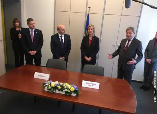 Федерика Могерини, Иса Мустафа, Јоханес Хан