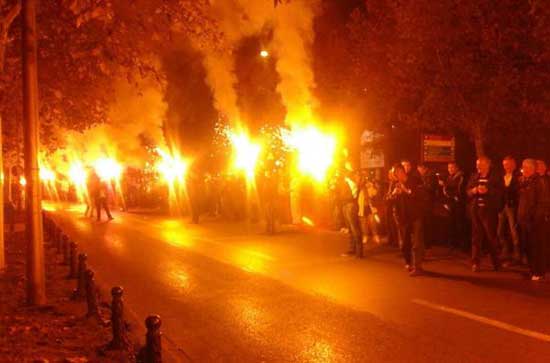 Protest-15.-novembar-baklje