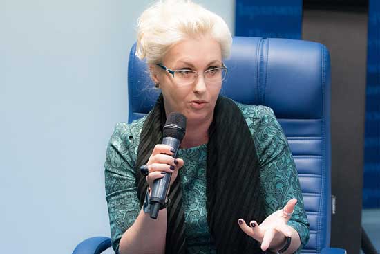 Јелена Пономарјева (Парламентская газета)