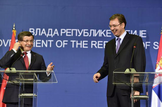 Давутоглу и Вучић (Фото: Танјуг)