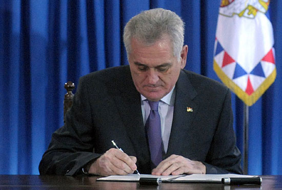 Томислав Николић