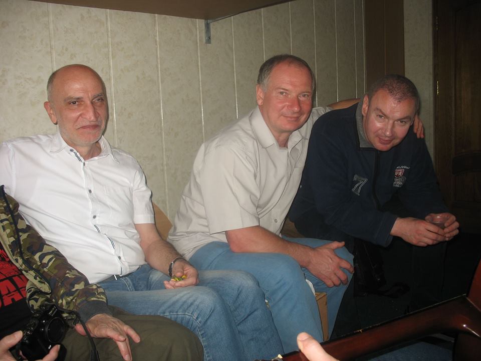 Др Рајко Буквић, др Игор Макаров и др Драган Петровић на крузеру