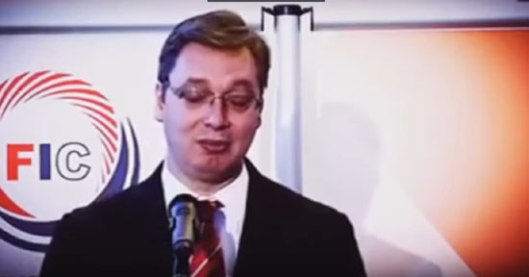 Премијер Александар Вучић на конференцији за новинаре, током говора о султану Мурату (Извор: НСПМ)