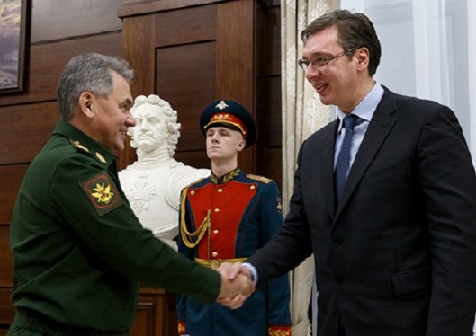 Сергеј Шојгу и Александар Вучић (© Сајт Министарства одбране Русије)