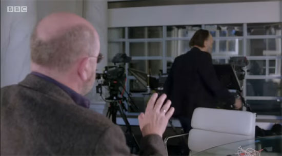 Дугин прекида разговор са Свинијем и одлази (Фото: Јутјуб)